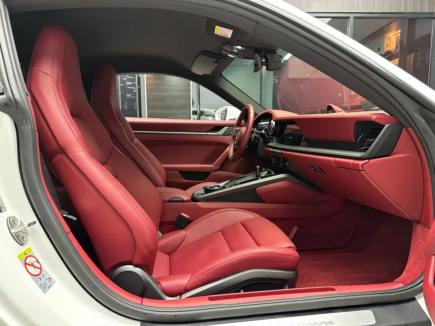 Porsche 911 2023 Carrera 3.0T фото 13