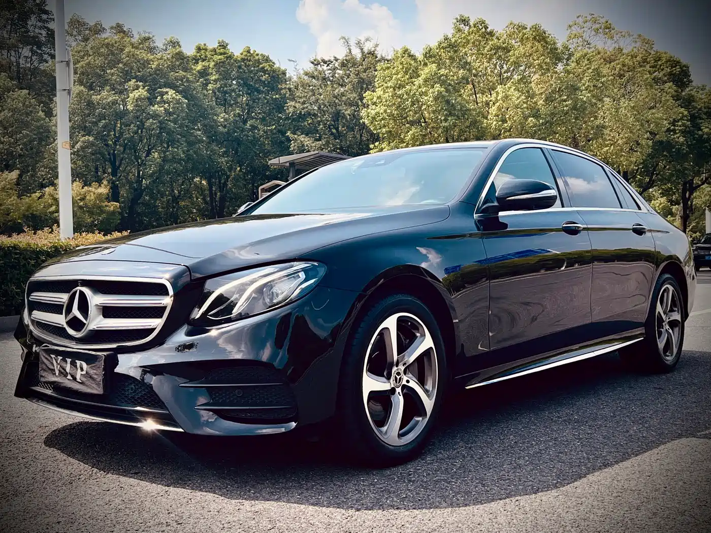 Mercedes-Benz E-Class 2016 E 300 L Sport Fashion Type