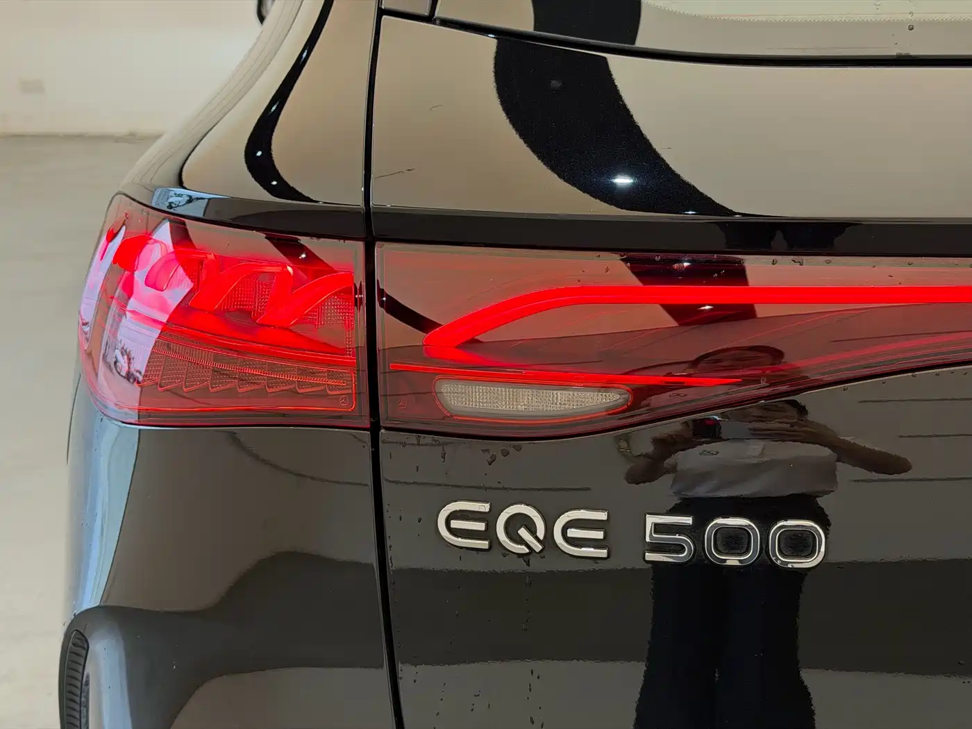 Mercedes-Benz EQE SUV 2025 2024 500 4MATIC Luxury Edition