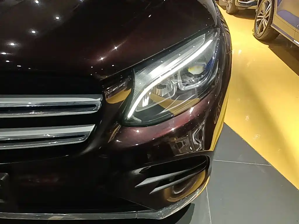 Mercedes-Benz GLC 2019 Facelift GLC 260 L 4MATIC Luxury фото 24