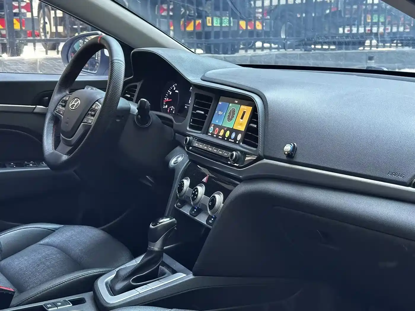 Hyundai Elantra 2020 1.5L CVT Smart Style·Elite фото 13