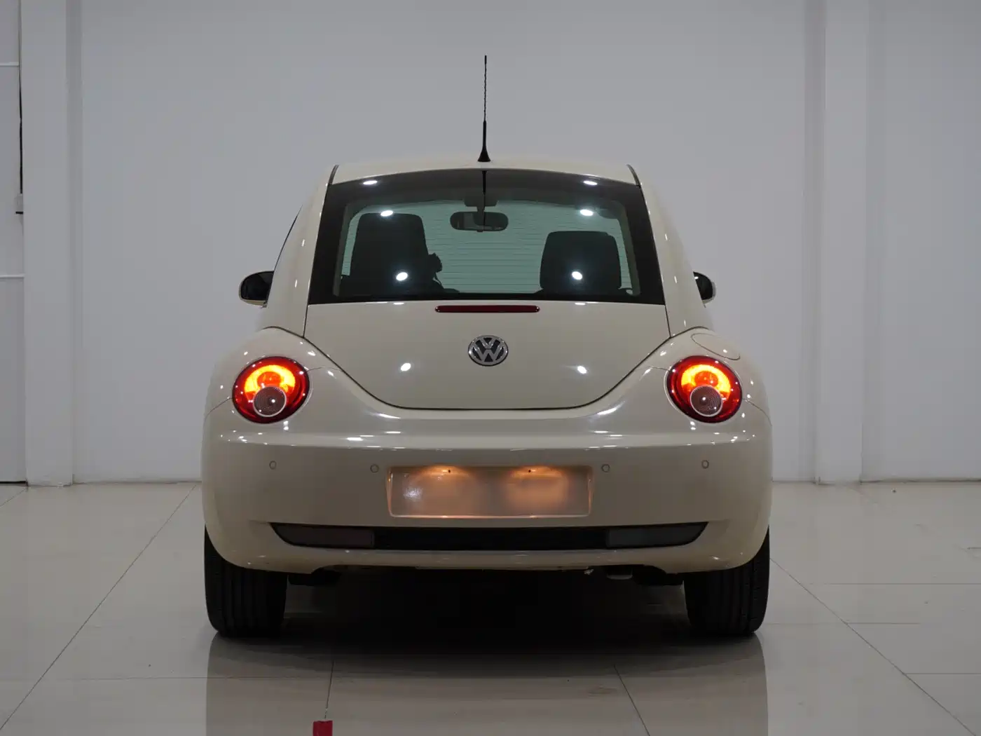 Volkswagen Beetle 2009 2008 2.0 AT Top Configuration