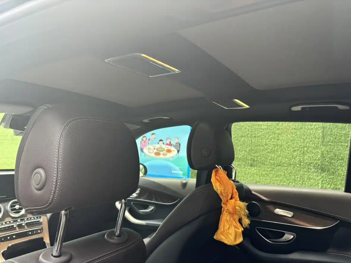 Mercedes-Benz GLC 2022 Model GLC 300 L 4MATIC Luxury Edition фото 10