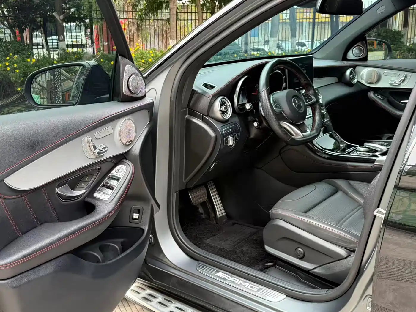 Mercedes-Benz GLC AMG 2017 AMG GLC 43 4MATIC фото 22
