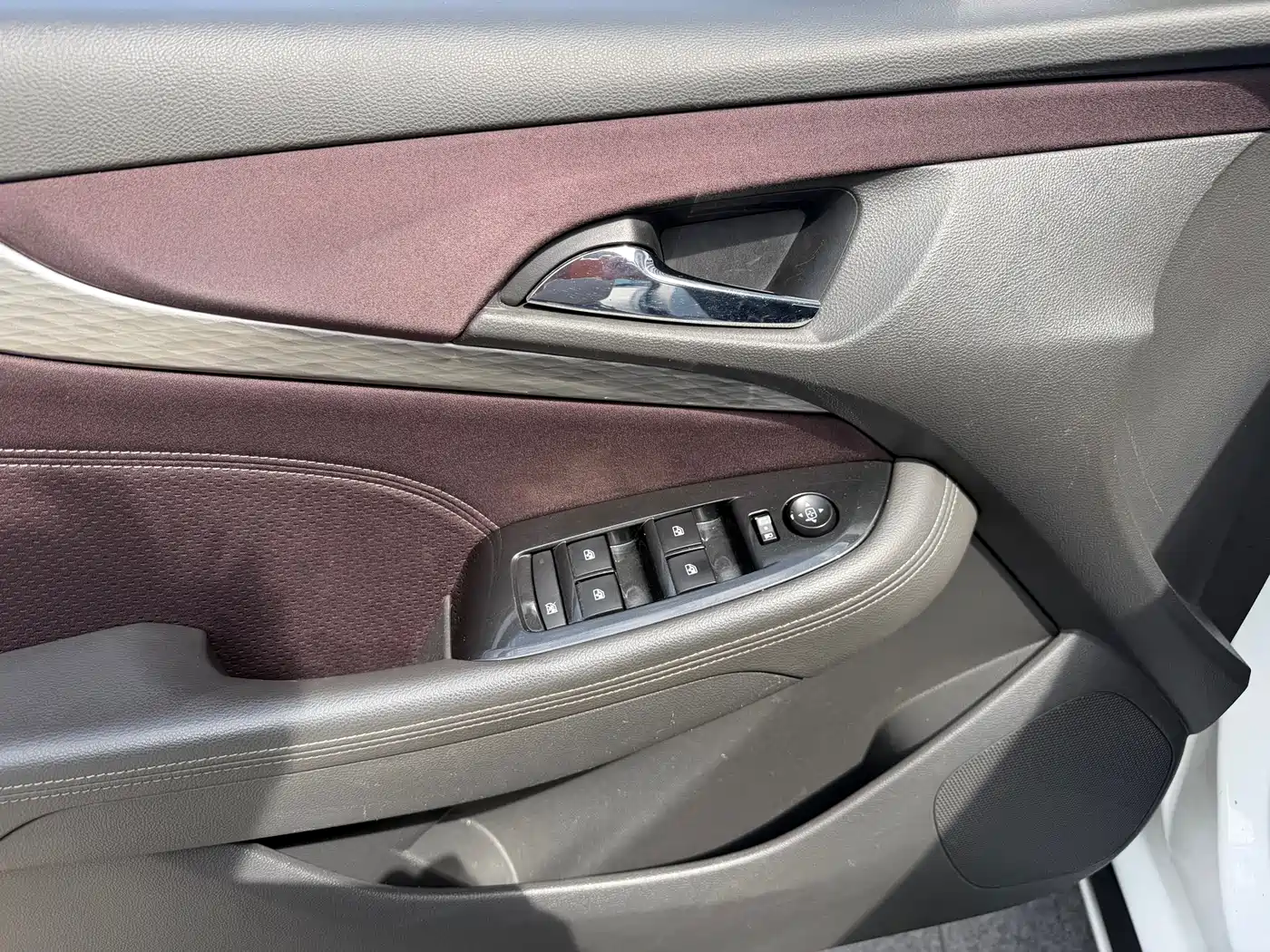 Chevrolet Malibu 2017 1.5T Automatic Luxury Edition фото 8