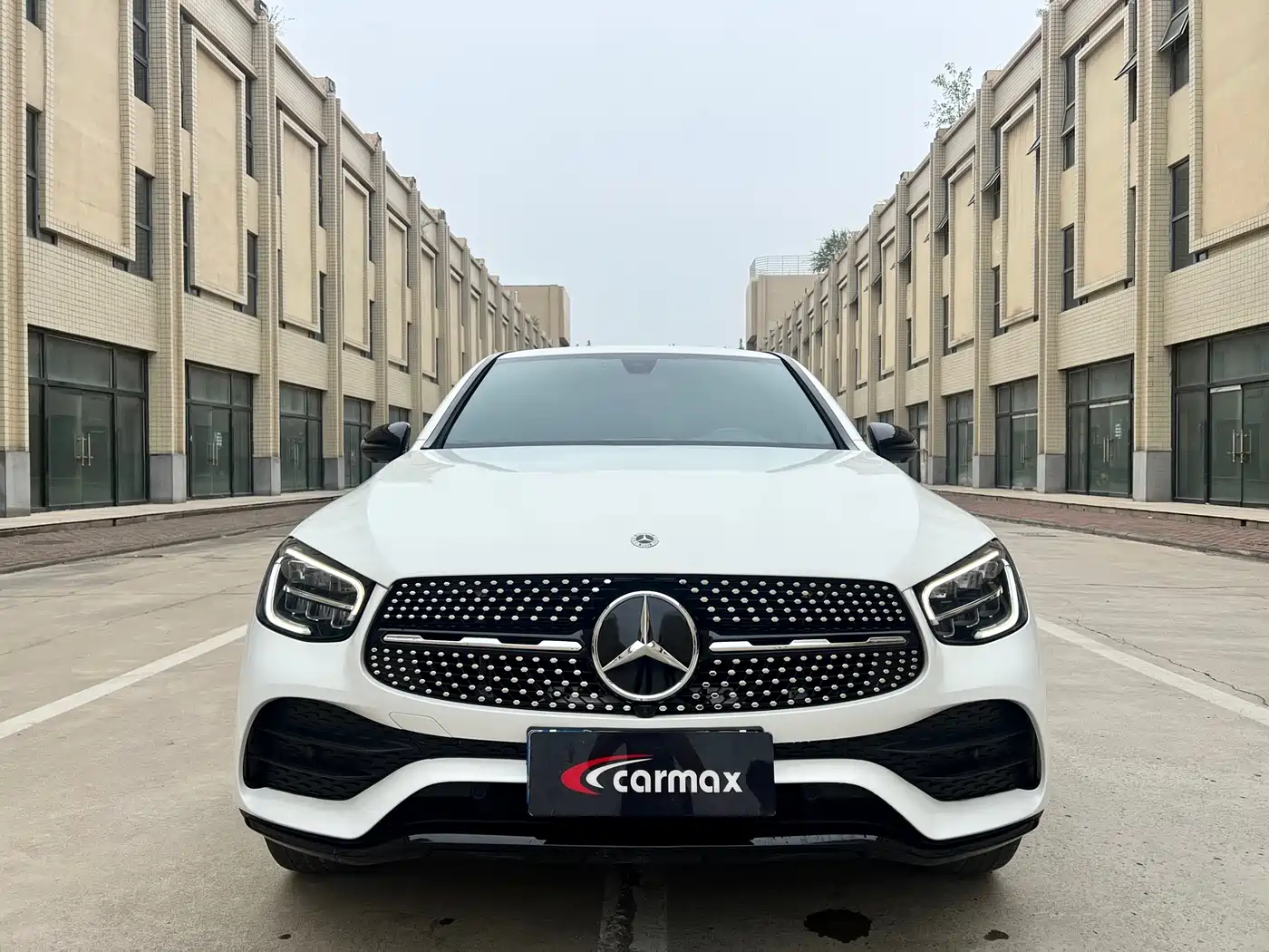 Mercedes-Benz GLC Coupe 2022 GLC 260 4MATIC Coupe SUV