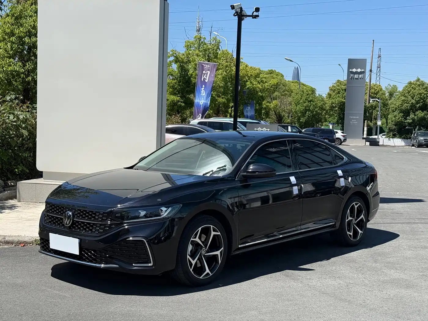 Volkswagen Passat 2024 380TSI Starlight Luxury Edition