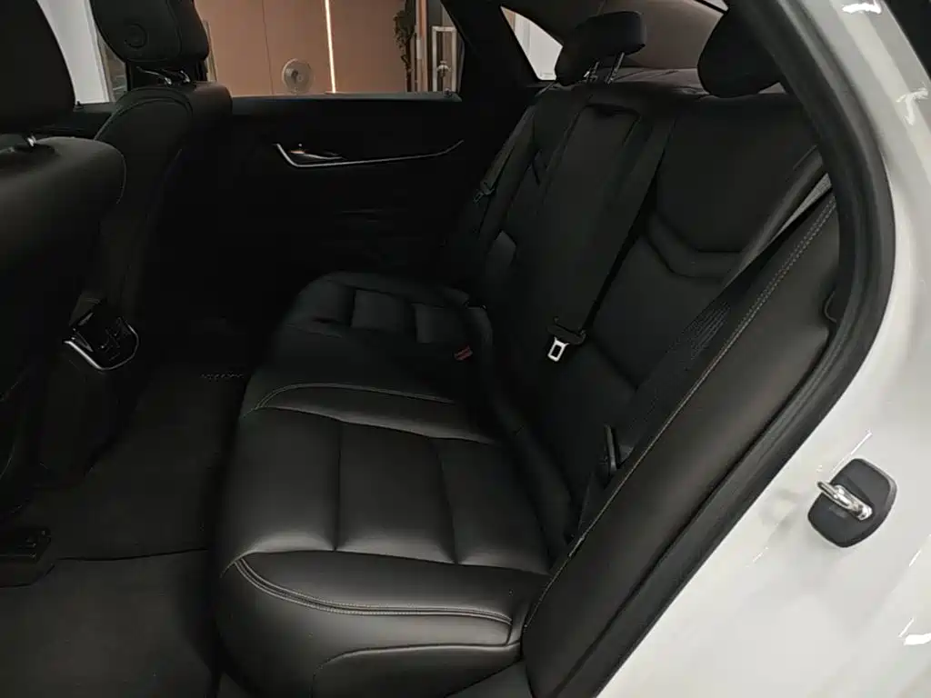 Photo 17 - Cadillac XTS