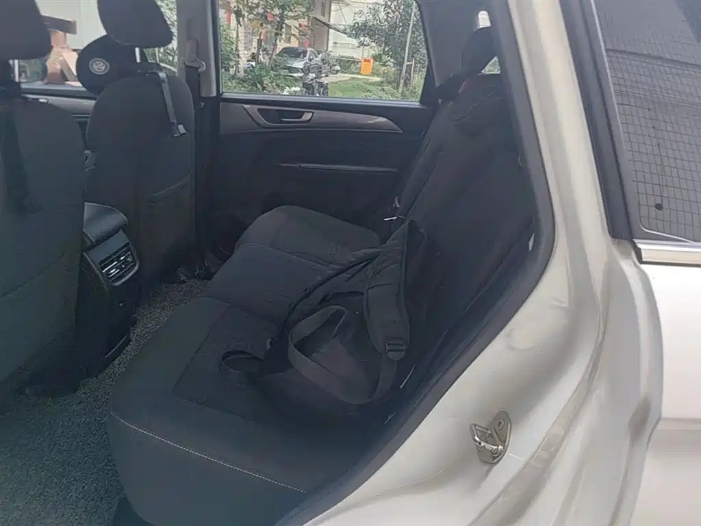 Haval M6 2021 PLUS 1.5T DCT Elite Smart Connect фото 17
