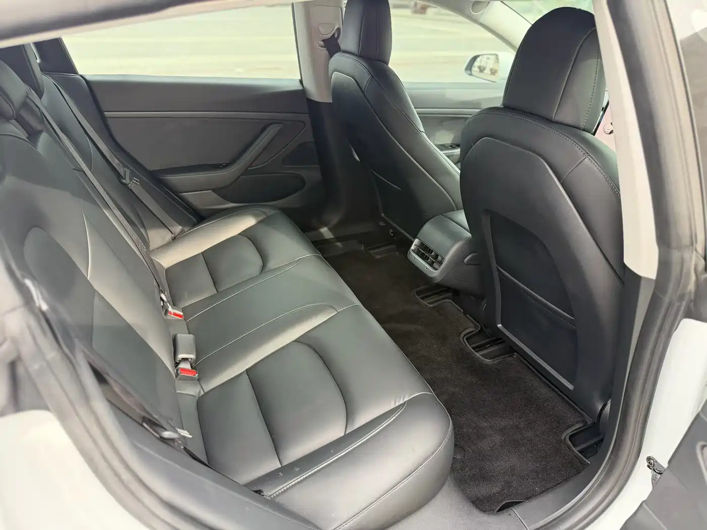 Tesla Model 3 2020 2020 Facelift Standard Range RWD Upgrade