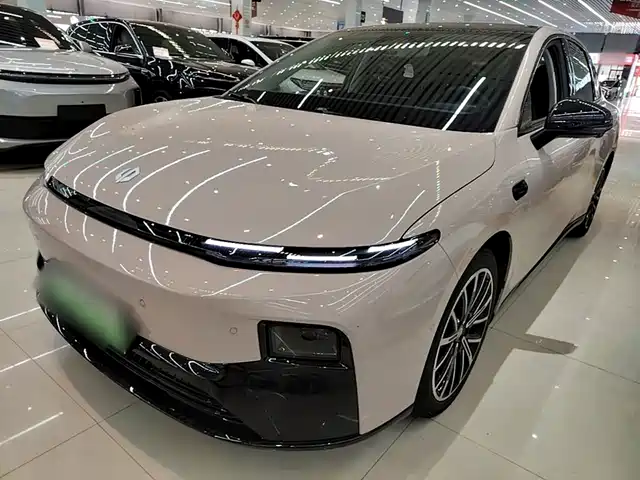 Leapmotor B01 2025