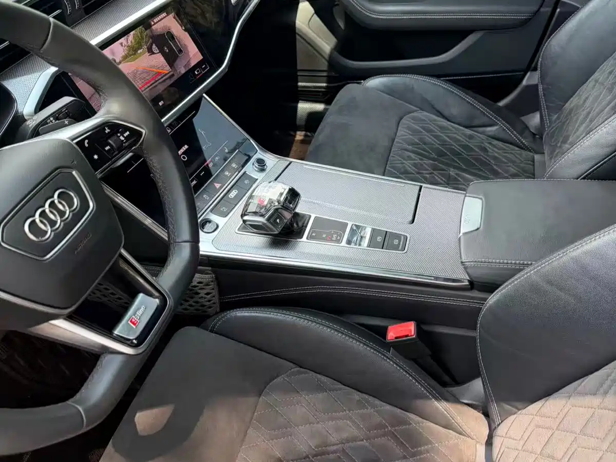 Audi A6L 2022 55 TFSI quattro Premium Dynamic фото 9