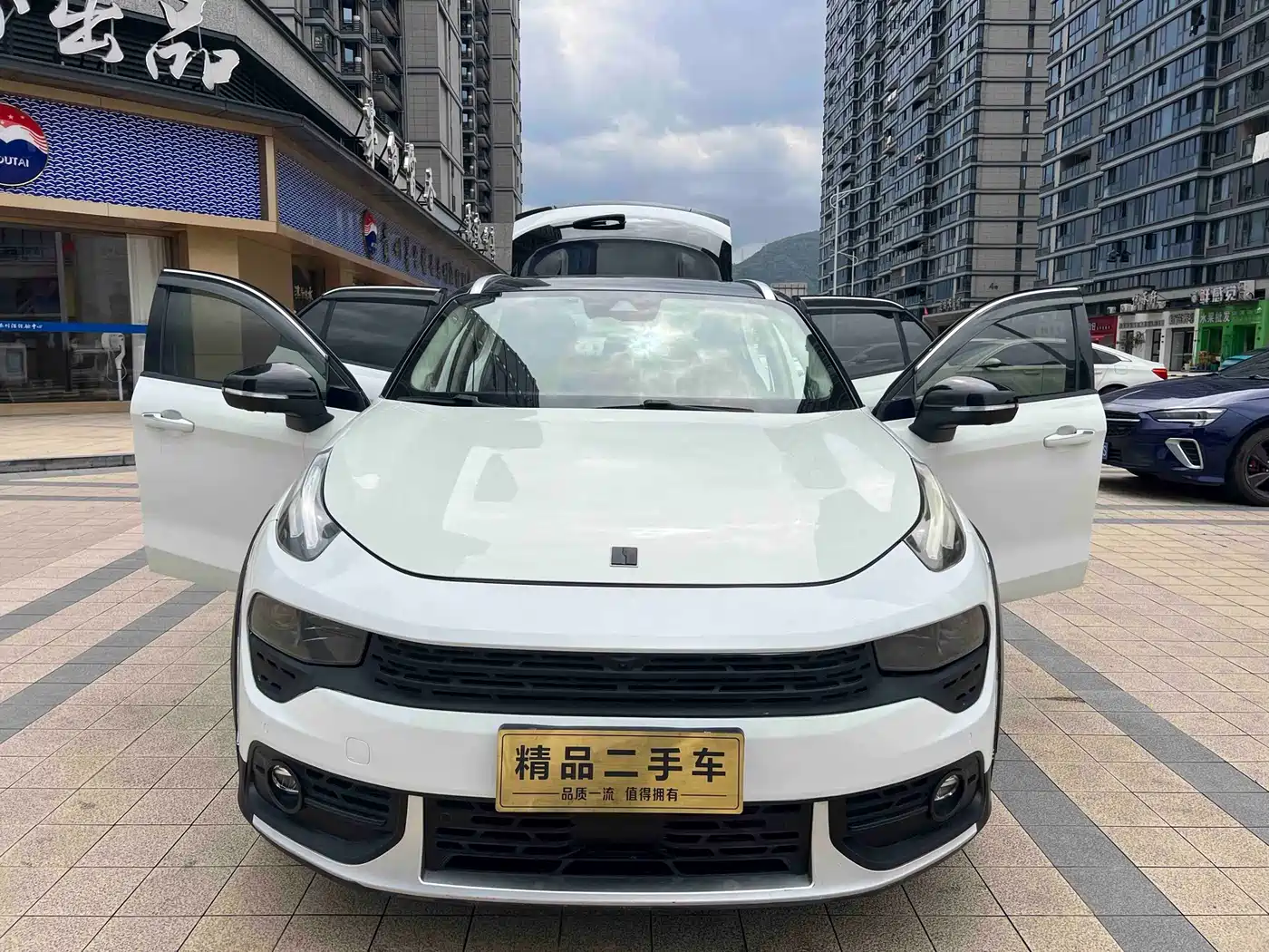 Lynk & Co 02 2018 2018 2.0T DCT AWD Pro Edition China V