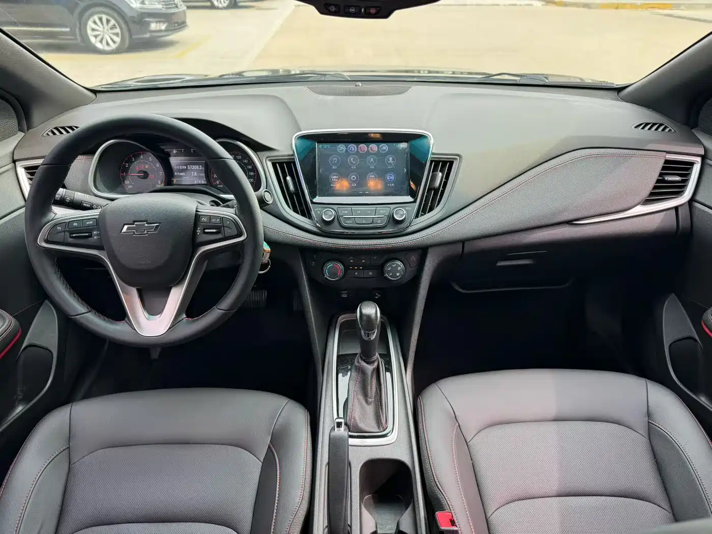 Chevrolet Monza 2019 RS 330T Auto Smooth Edition China VI фото 15