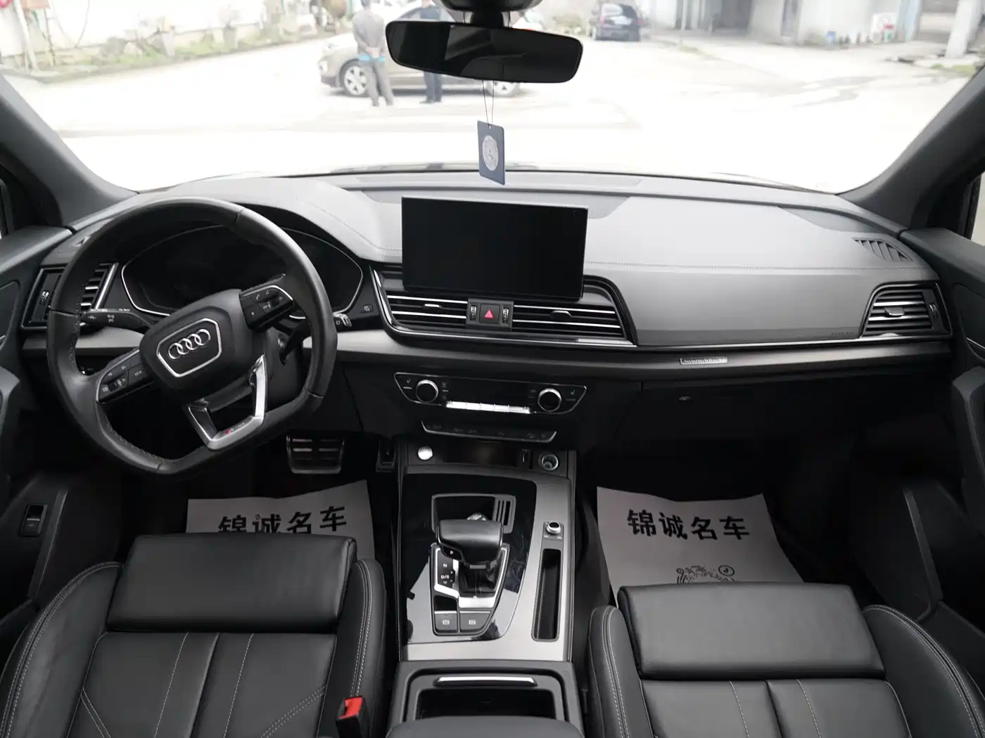 Audi Q5L 2023 40T Luxury Dynamic фото 5