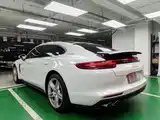 Photo 7 - Porsche Panamera New Energy