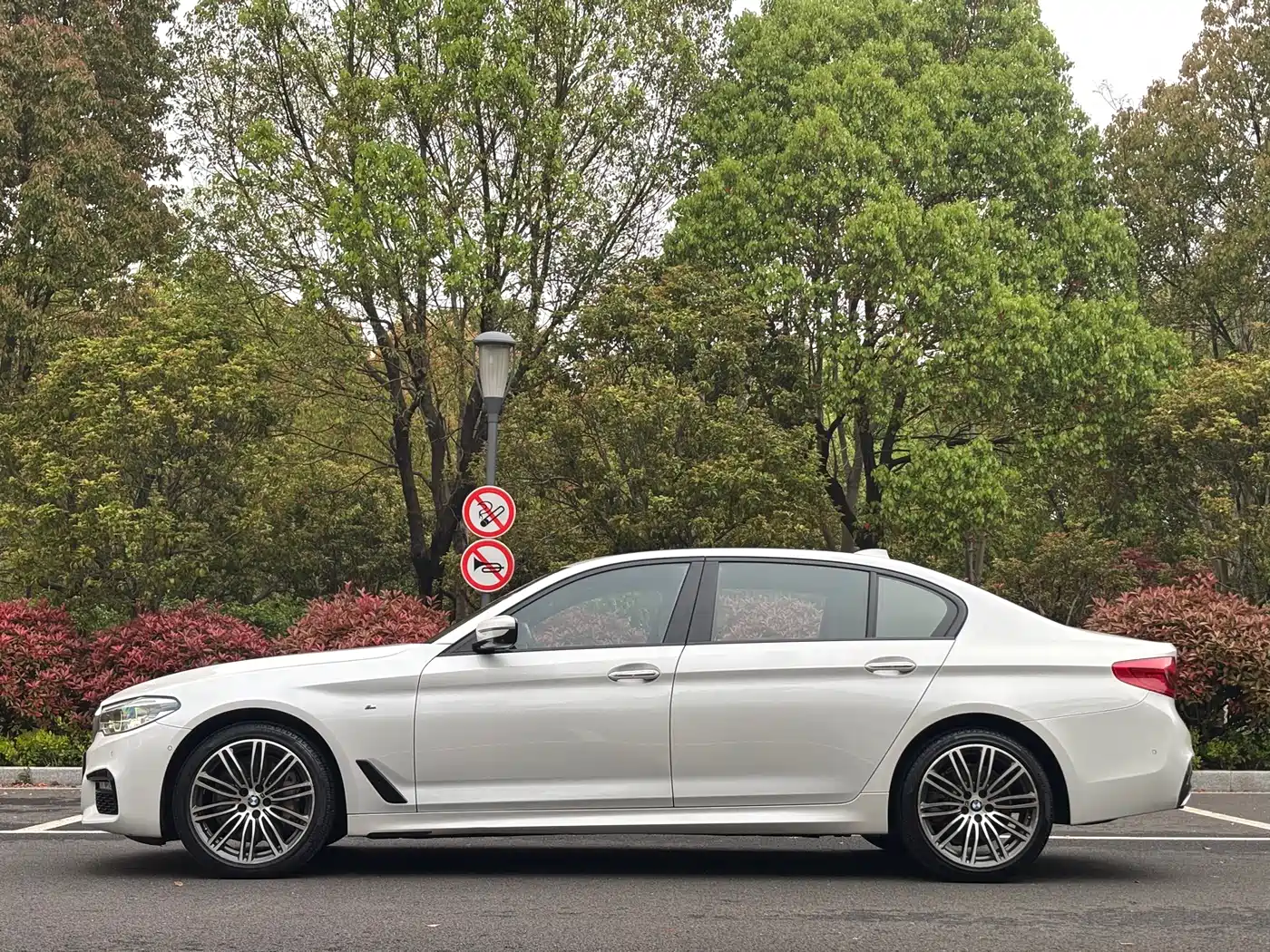 BMW 5 Series 2018 Facelift 530Li Exclusive M Sport Package фото 3
