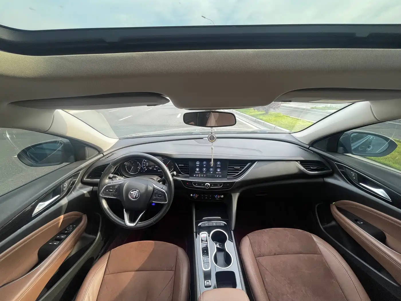 Buick Regal 2020 552T Luxury фото 10
