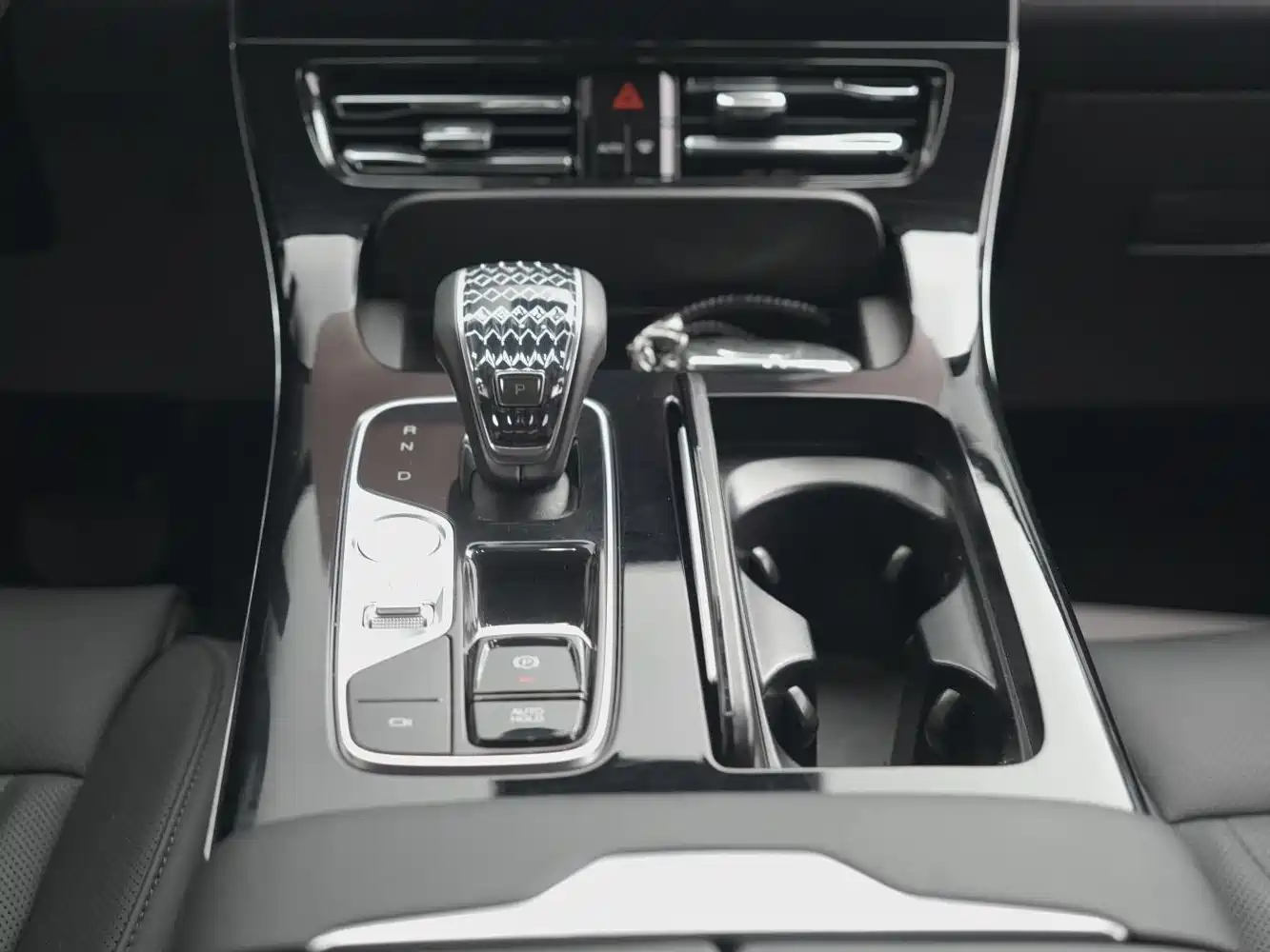 GAC Trumpchi Trumpchi M8 2024 Master Series 400T Premium Edition фото 18