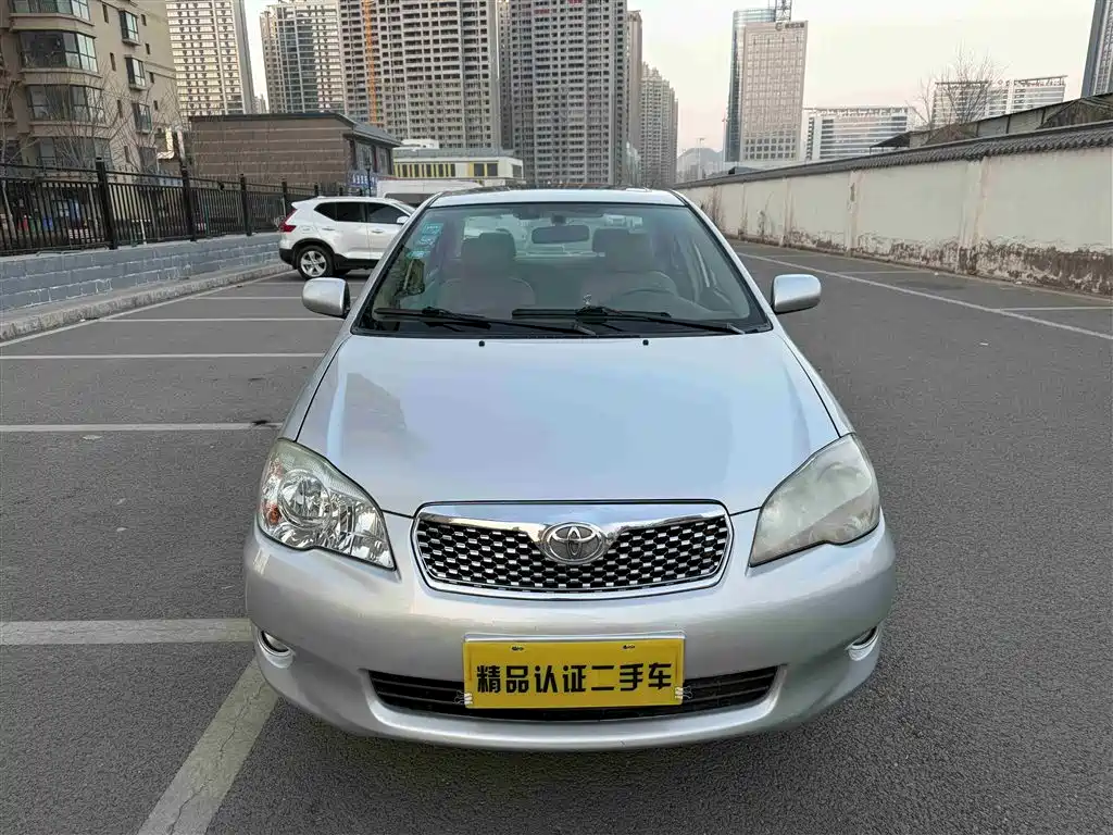 Toyota Corolla 2011 1.6L Automatic Luxury Edition фото 2