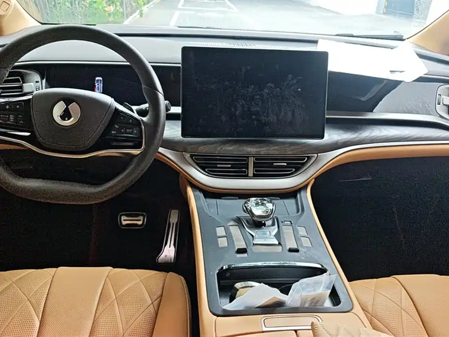 Denza D9 2025 DM-i Smart Drive Edition 1020 AWD Prestige фото 12