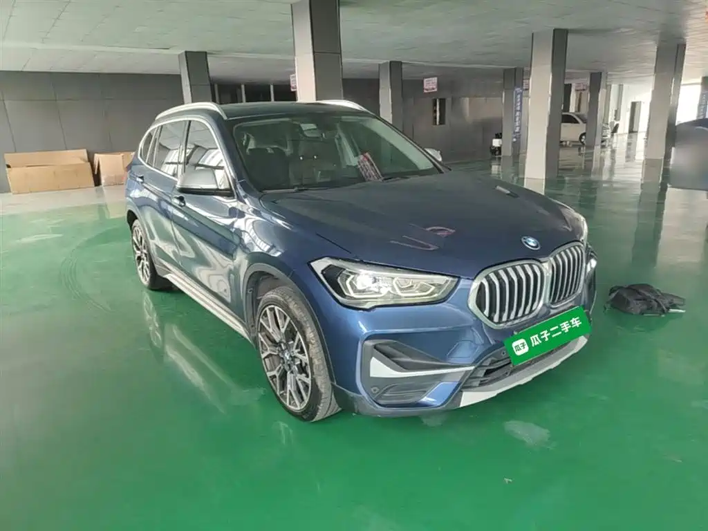 BMW X1 2021 xDrive25Li Exclusive фото 4