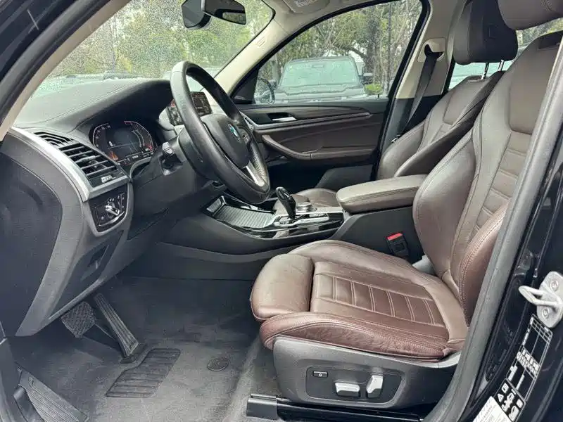 BMW X3 2020 xDrive28i Luxury Package фото 4