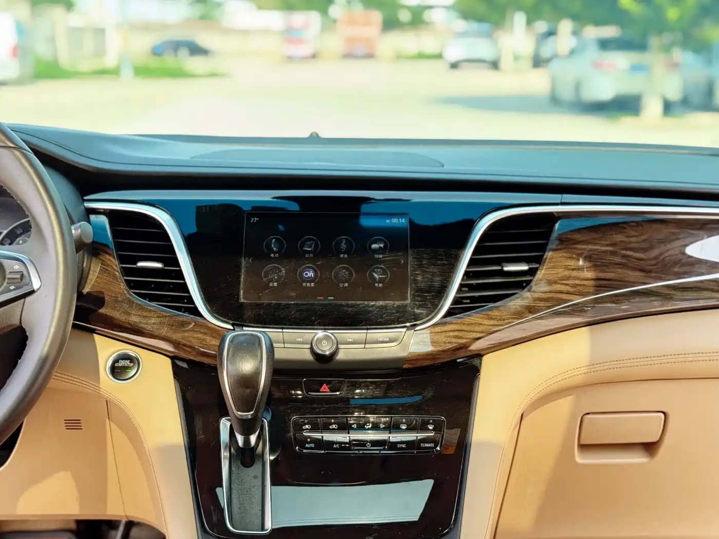 Buick GL8 2018 ES 28T Luxury Type China VI фото 8