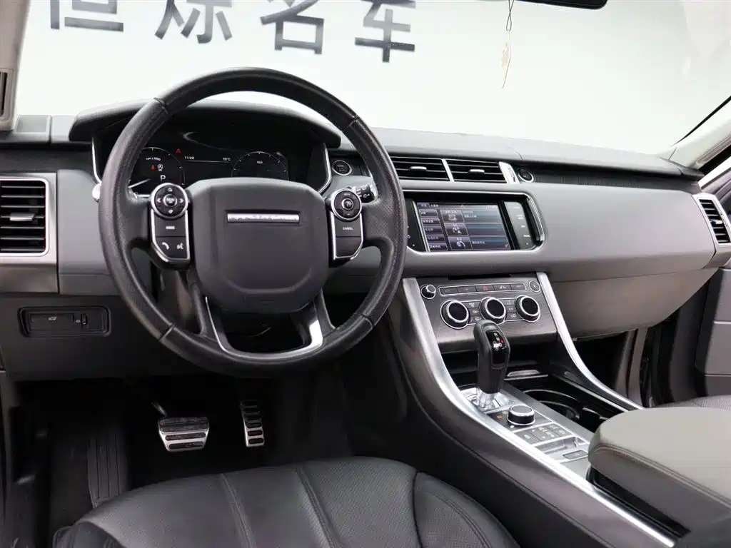 Land Rover Range Rover Sport 2014 3.0 SC V6 HSE фото 10