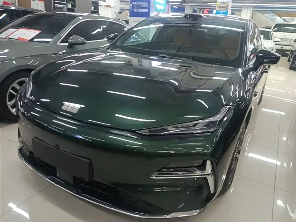 Geely Galaxy Galaxy Xingyao 8 2025 130km EM-P Starship Edition