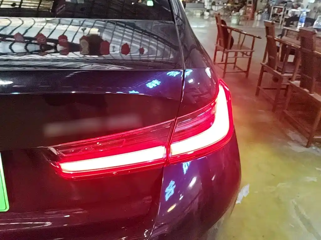 BMW i3 2024 eDrive 35 L фото 8