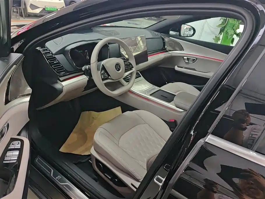 BYD HAN