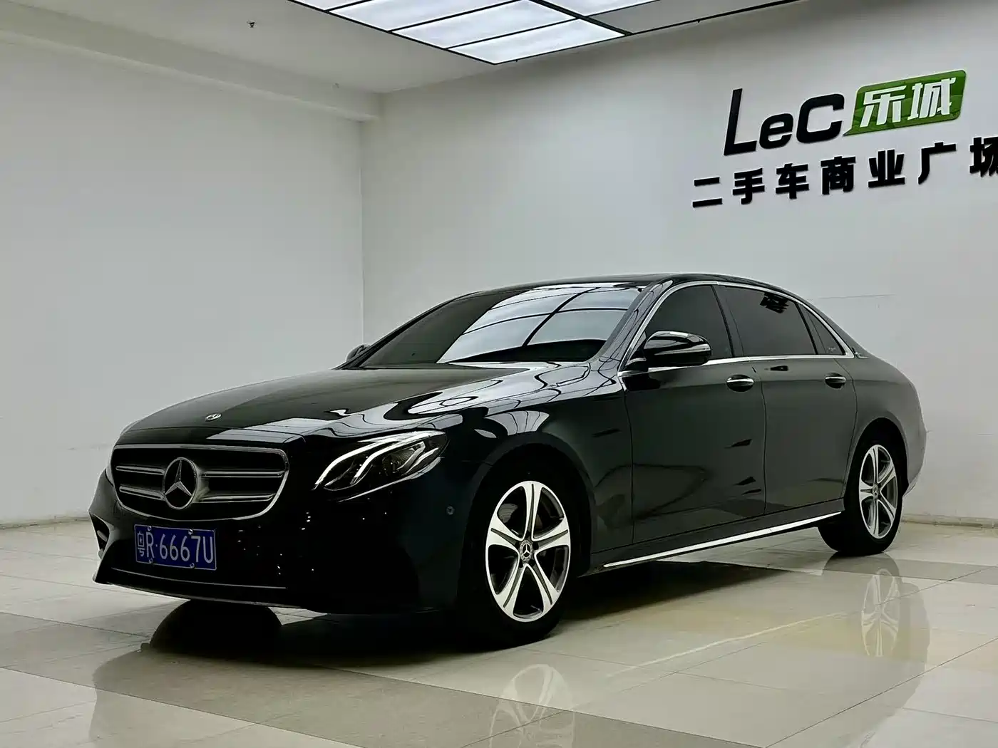 Mercedes-Benz E-Class 2019 E 200 L Sport
