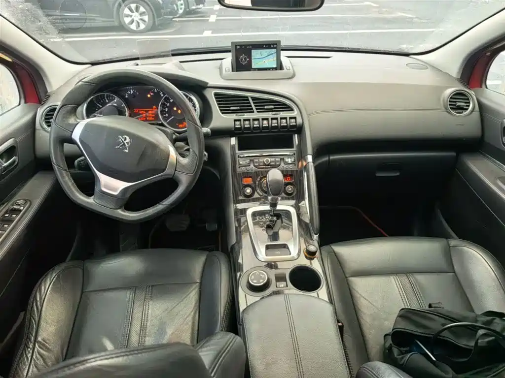 Peugeot 3008 2013 1.6THP Automatic Prestige Edition фото 16