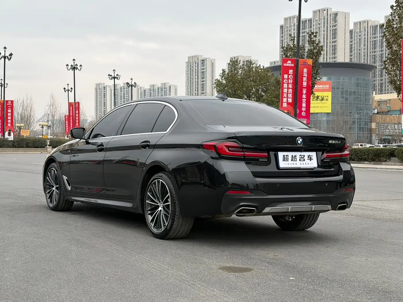 BMW 5 Series 2022 Model Second Facelift 530Li Leading M Sport Package фото 5