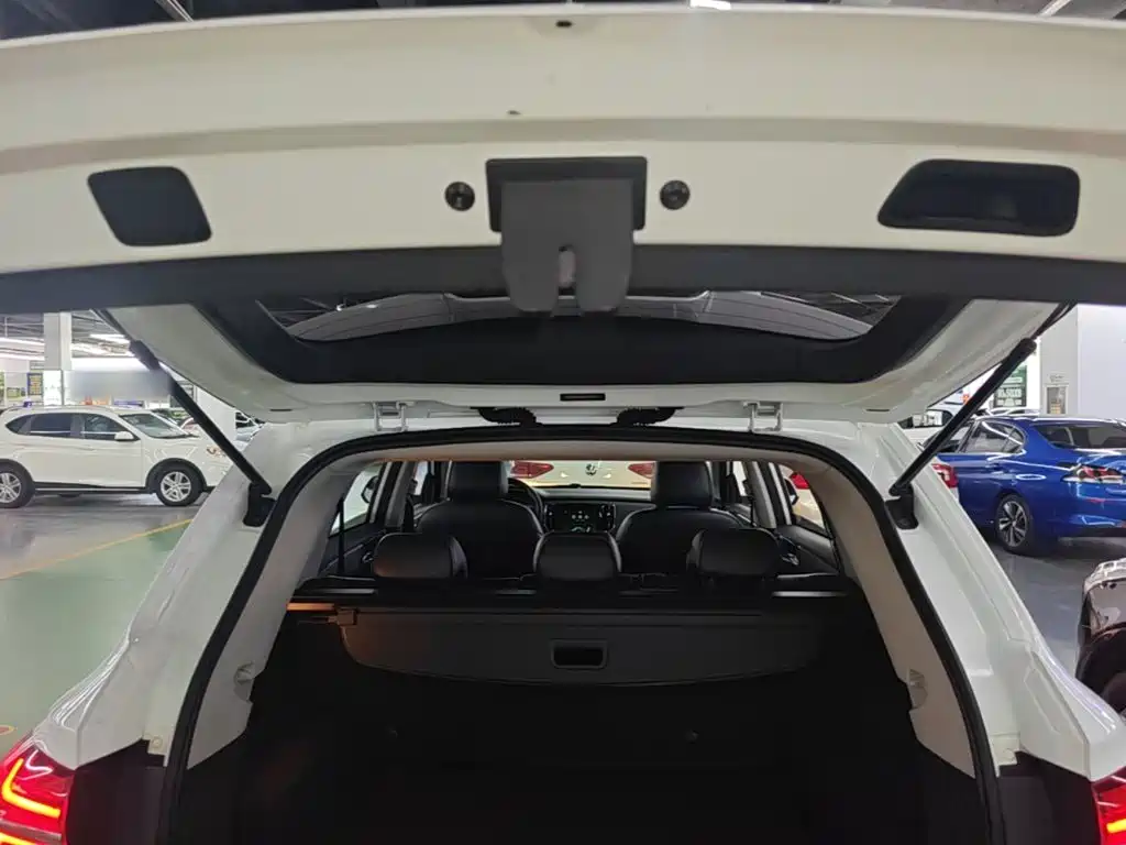 Roewe RX5 2016 2016 20T 2WD Automatic Internet Smart Edition