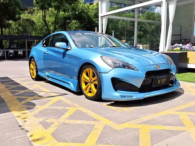 Hyundai Genesis Coupe 2009 2.0T Automatic Elegant Edition фото 2