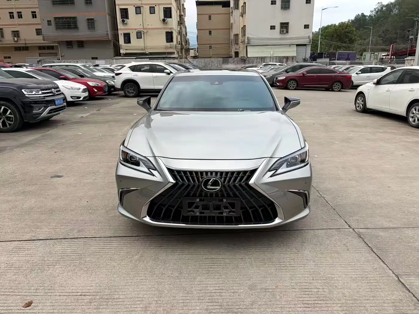 Lexus ES 2022 200 Luxury Edition