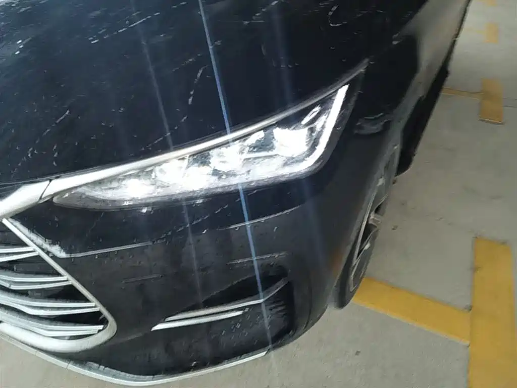 BYD Tang New Energy 2021 DM-i 112KM Premium фото 24