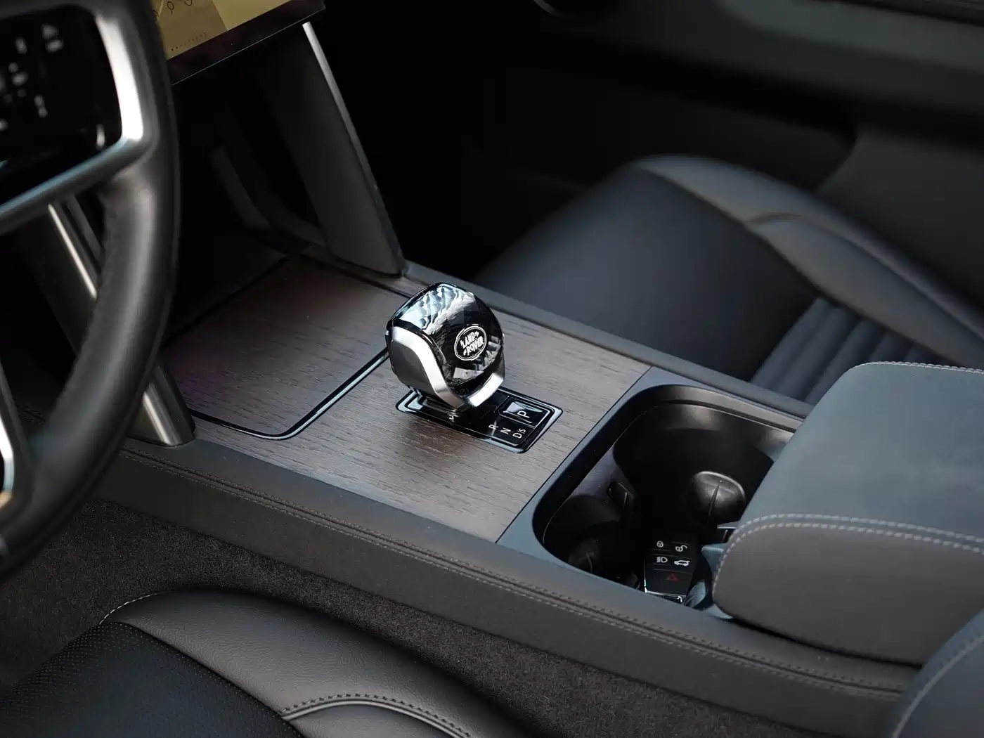 Land Rover Discovery Sport 2024 Performance Technology Edition фото 13