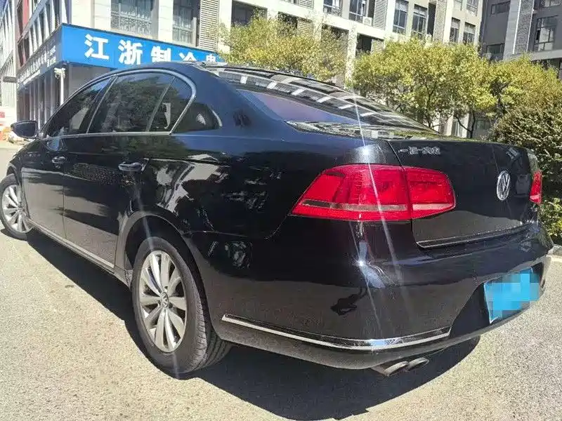 Volkswagen Magotan 2013 1.8TSI Luxury фото 16