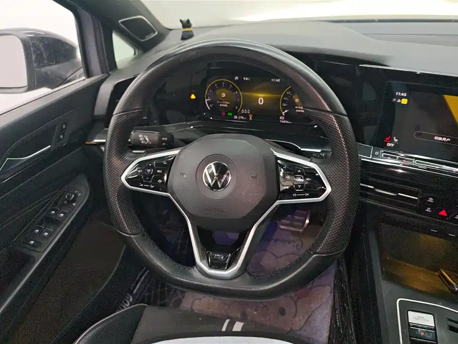 Volkswagen Golf 2021 280TSI DSG R-Line фото 15