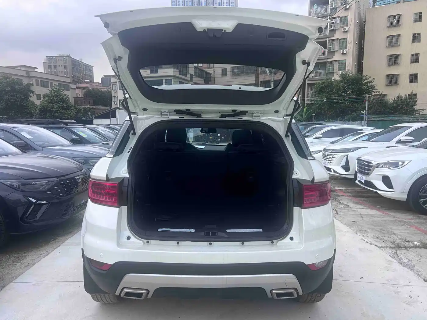 Landwind X7 2016 2015 2.0T Panorama Premium