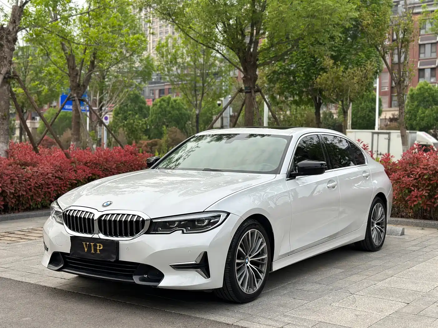 BMW 3 Series 2020 325Li Launch Edition