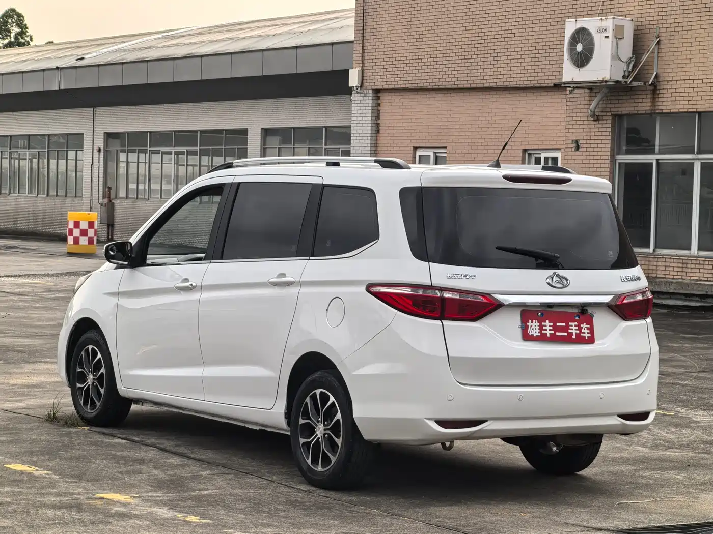 Changan Kaicheng Changan Oushang A600 2016 2016 1.5L Manual Luxury 7-Seater