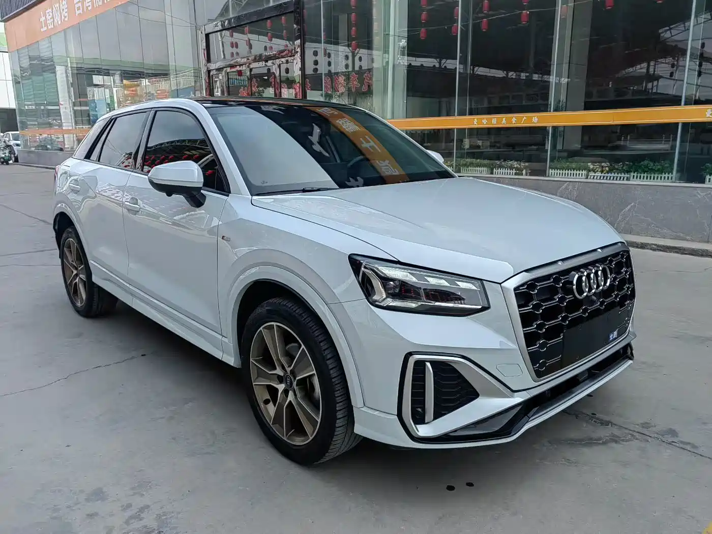 Audi Q2L 2022 35 TFSI Fashion Dynamic фото 3