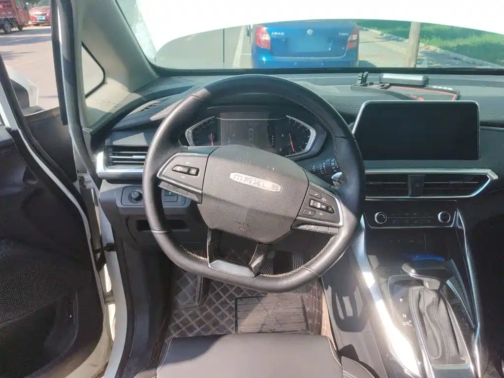 Фото 6 - Maxus Maxus G50