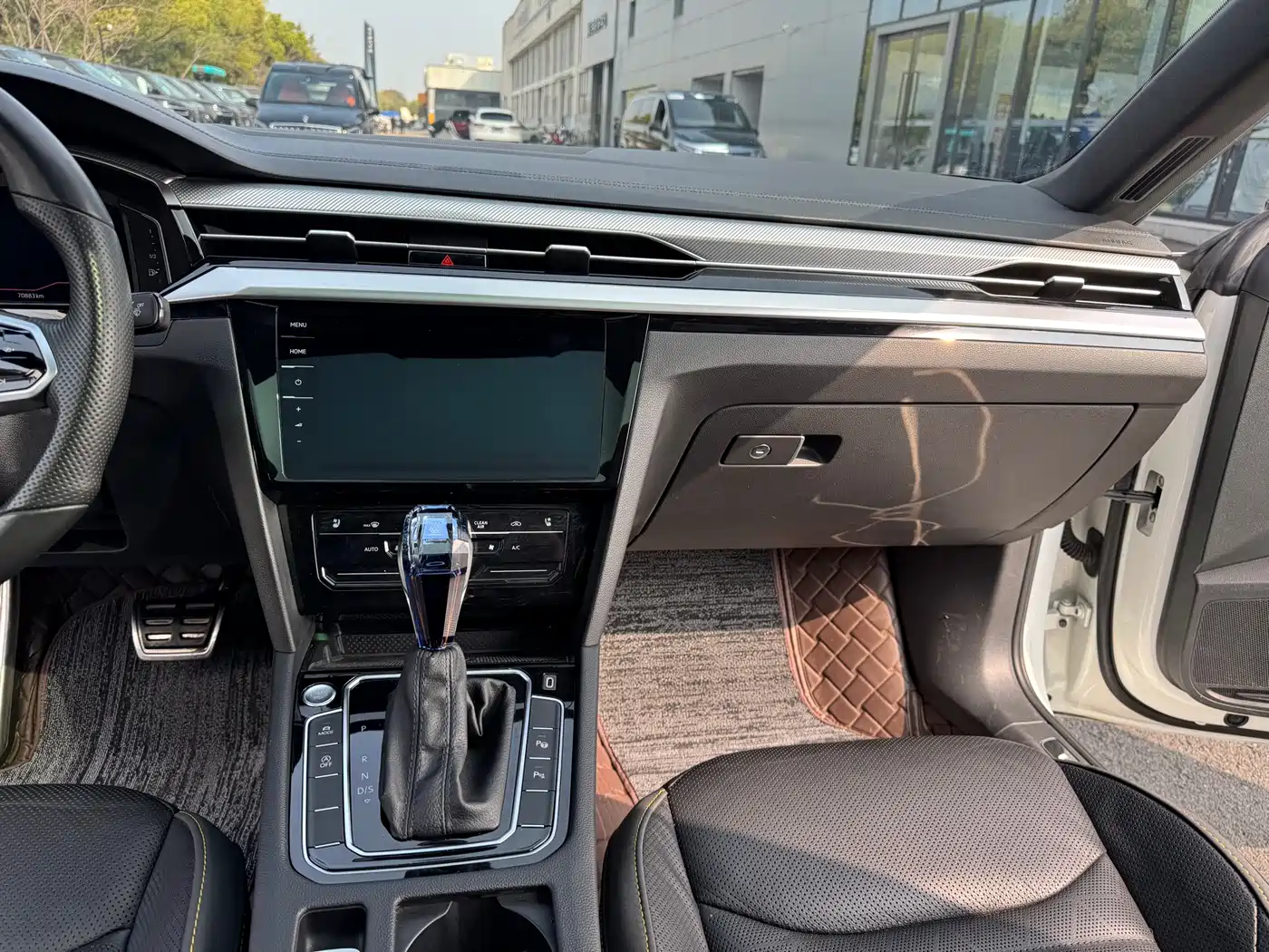 Volkswagen FAW-Volkswagen CC 2023 380TSI Eye-catching Edition фото 8