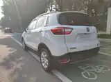 Фото 4 - Changan CS15