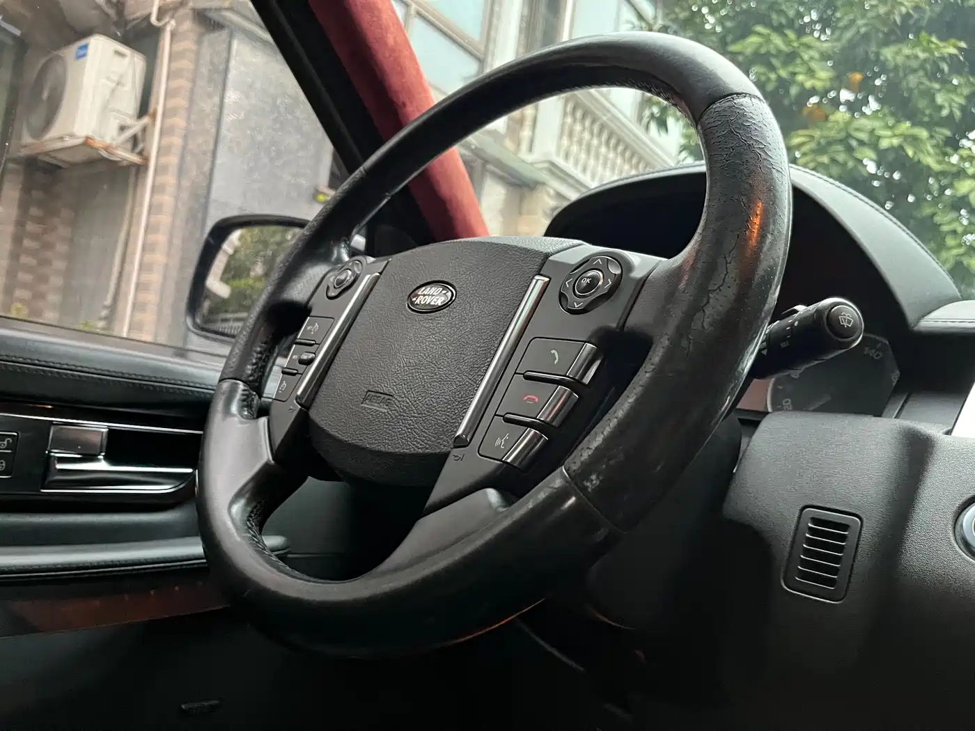 Land Rover Range Rover Sport 2011 5.0 SC V8 HSE фото 18